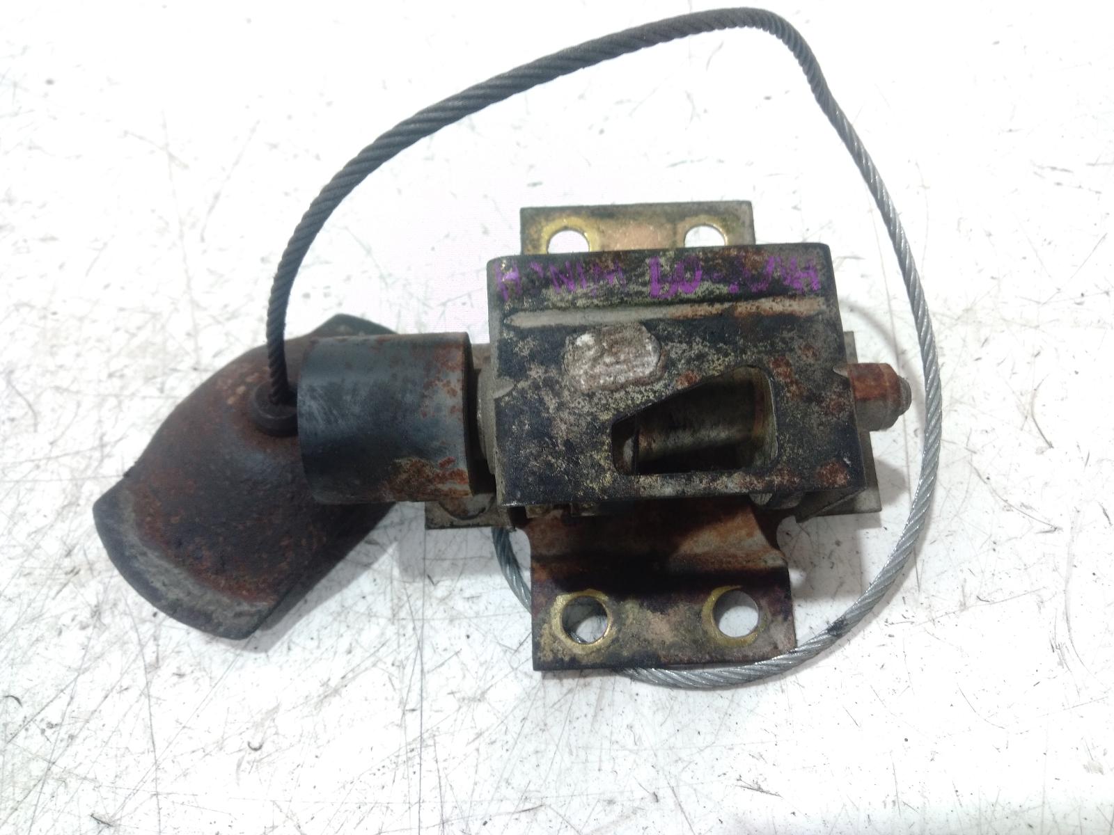 Spare_Wheel_Winch