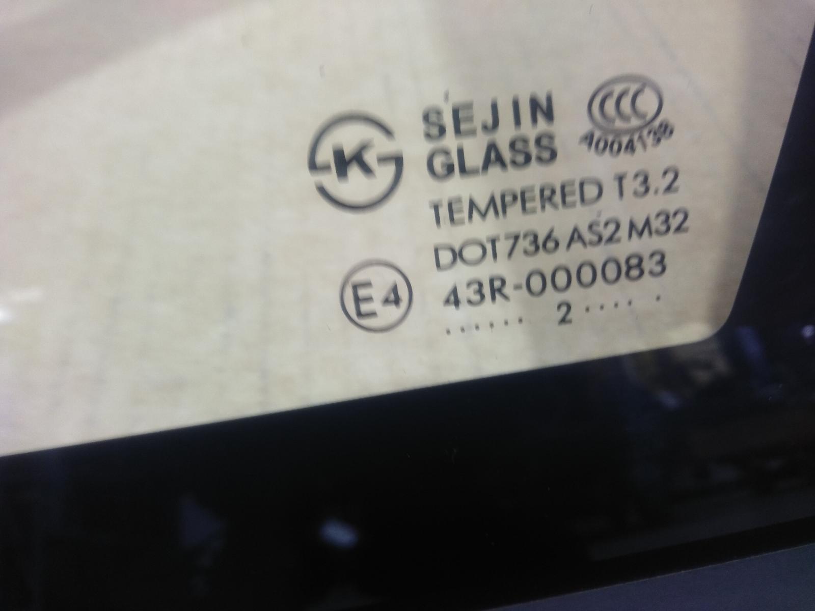 Right_Rear_Side_Glass