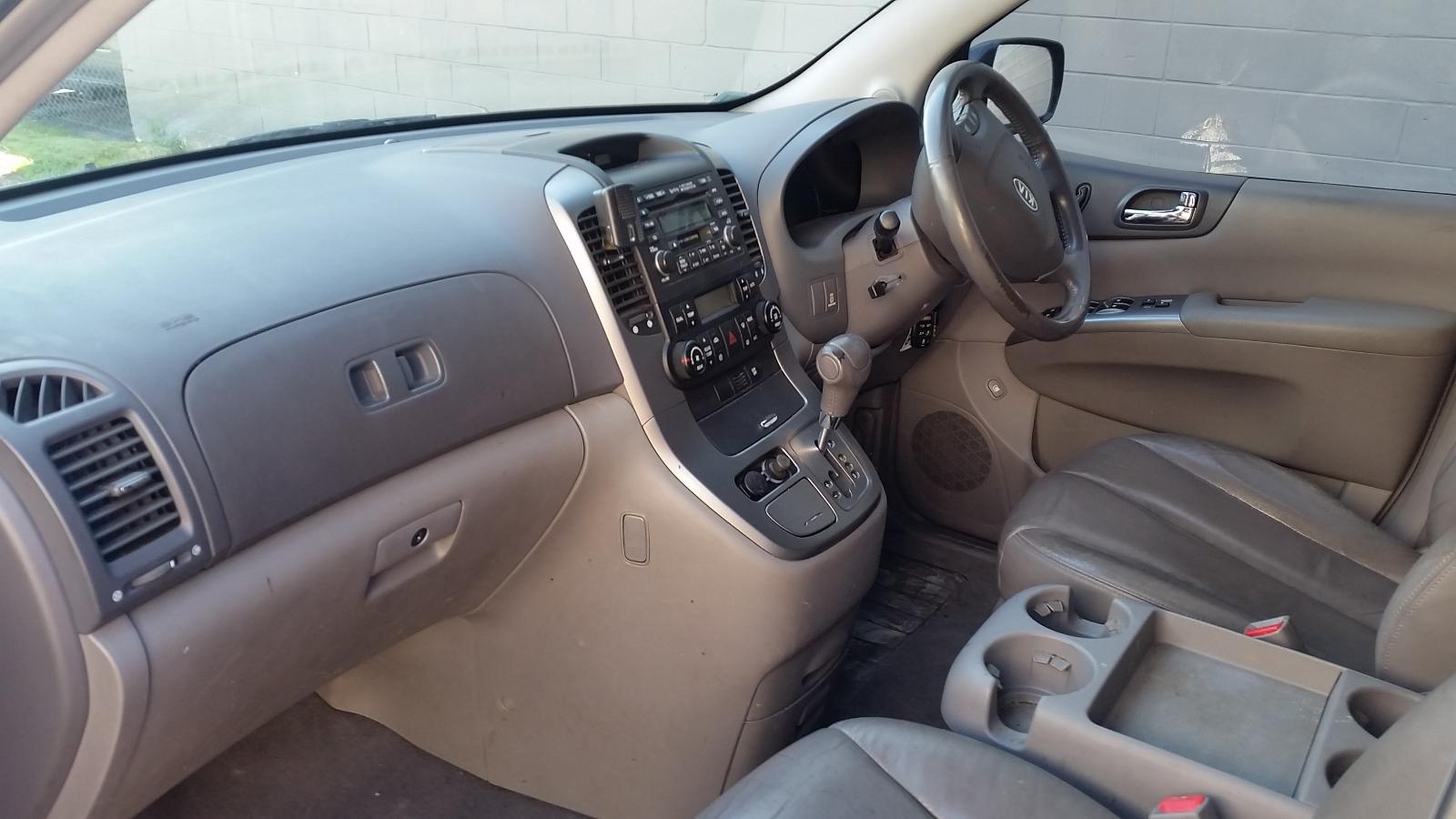 KIA Carnival - 2nd Gen 2006-2014