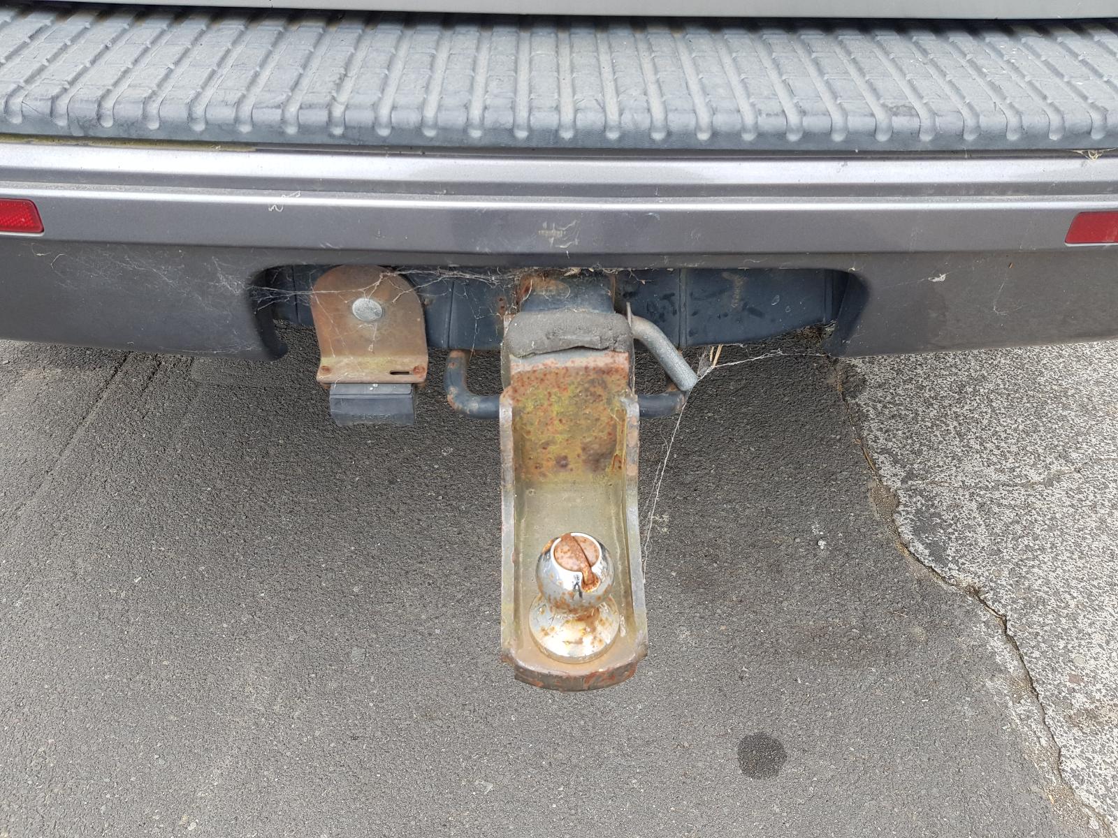 Ford Explorer - UT 2001-2005