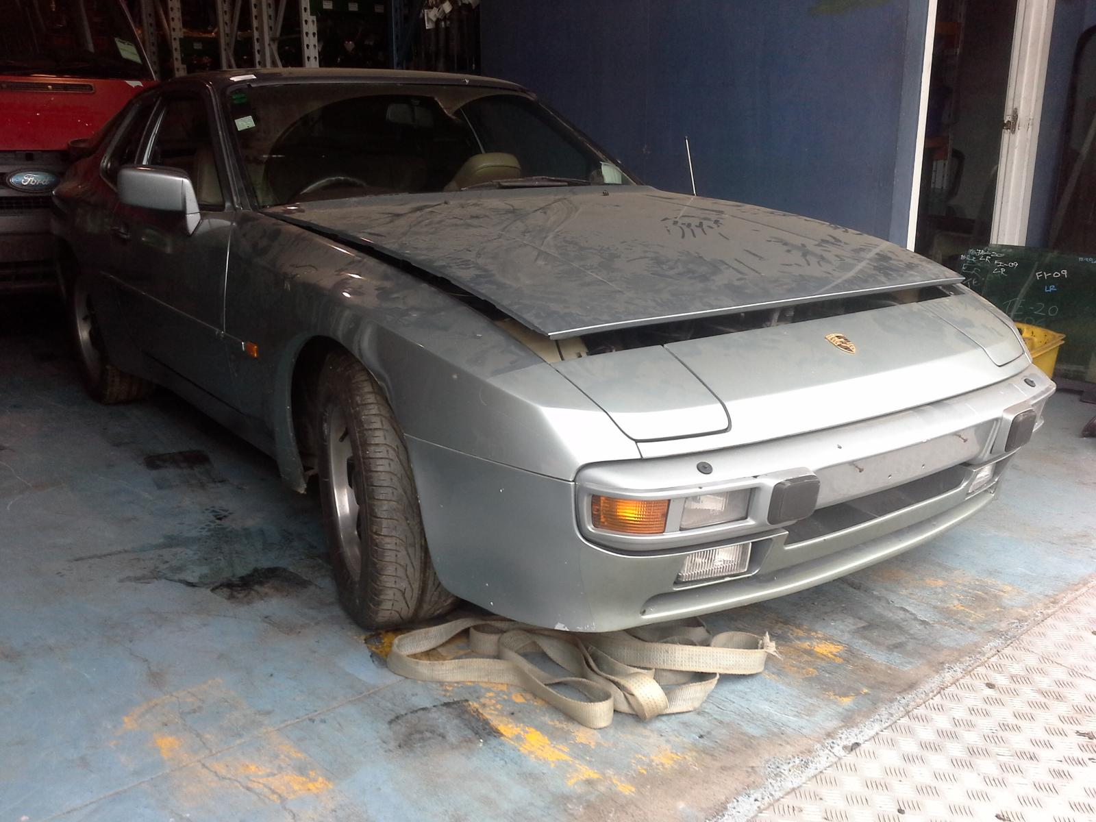 Porsche 944 - 944 1982-1989