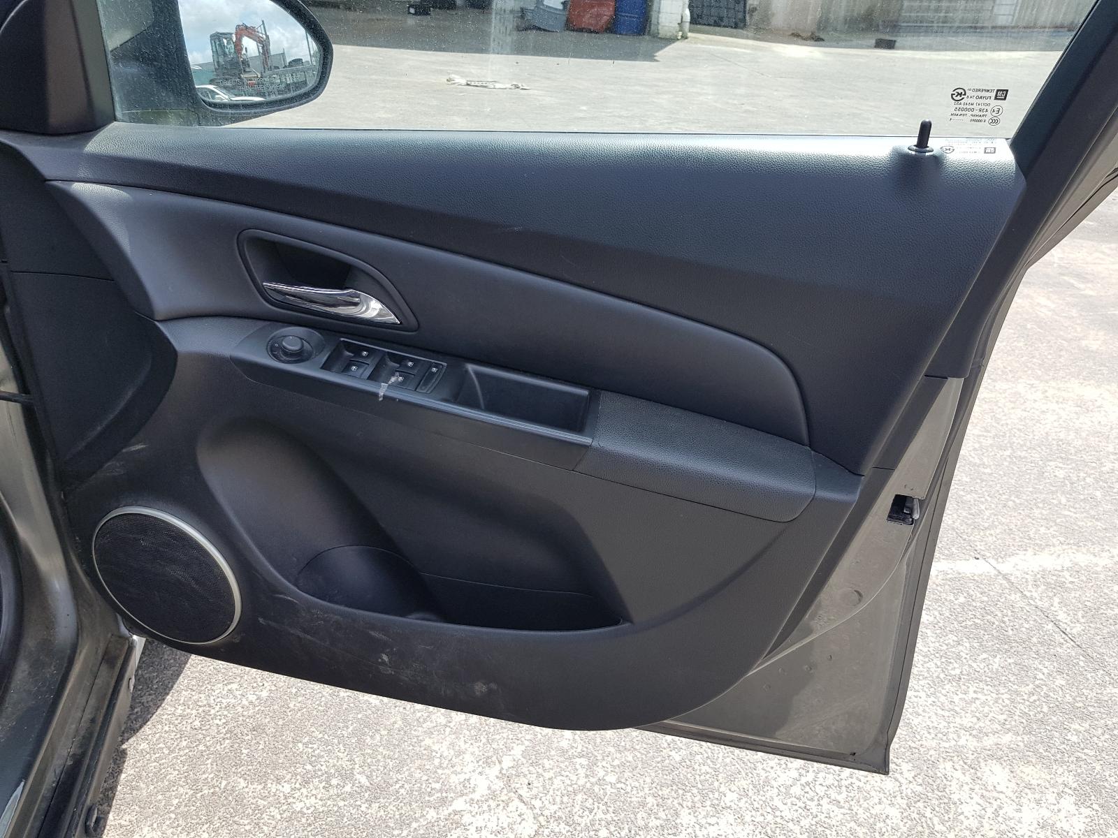 Holden Cruze - 2009-Present