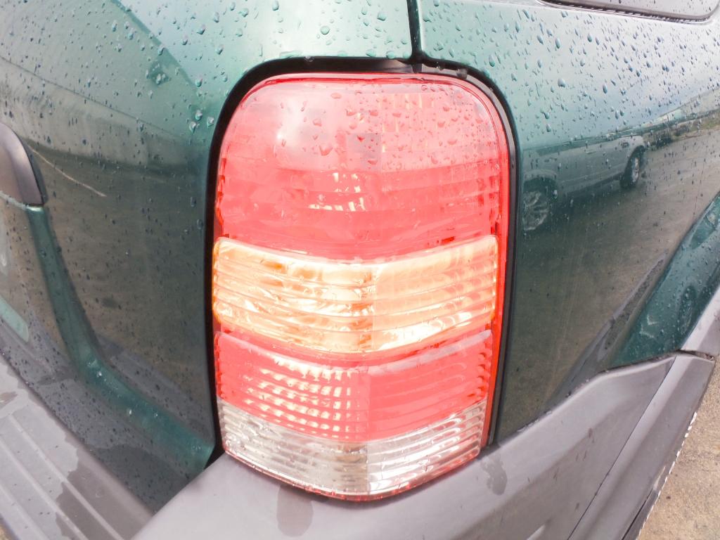 Ford Escape - EP 2001-2003