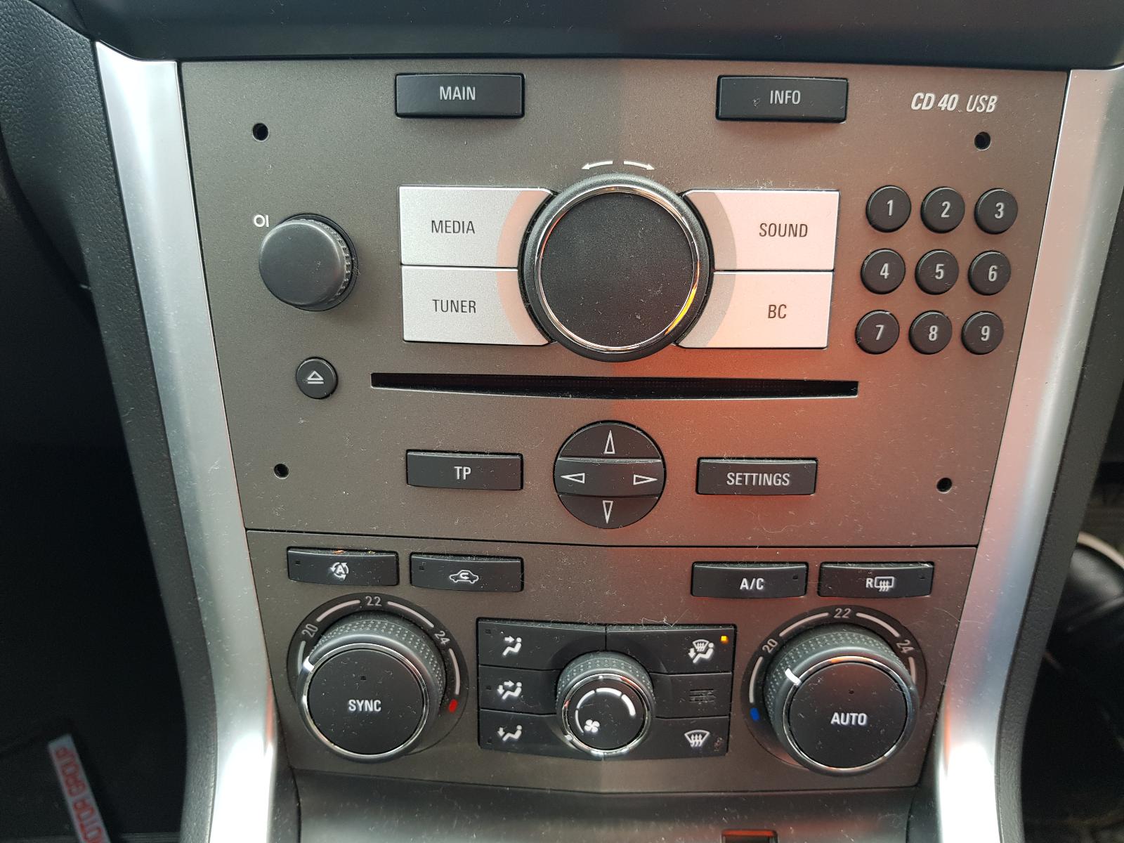 Holden Captiva - Captiva 7 2011-Present