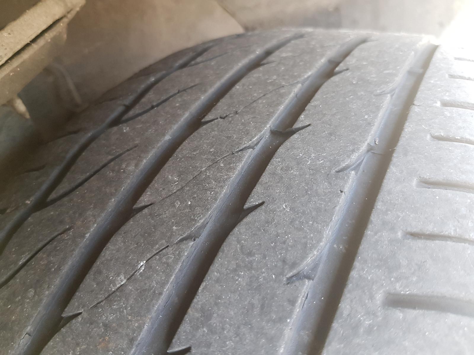 Holden Captiva - Captiva 7 2011-Present