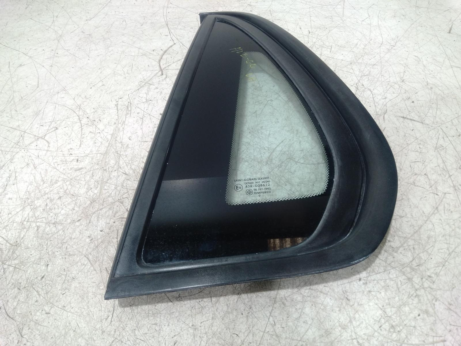 Left_Rear_Side_Glass