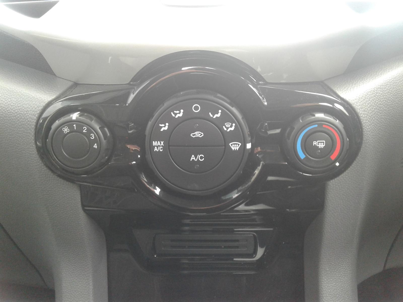 Ford EcoSport - BW 2013-present