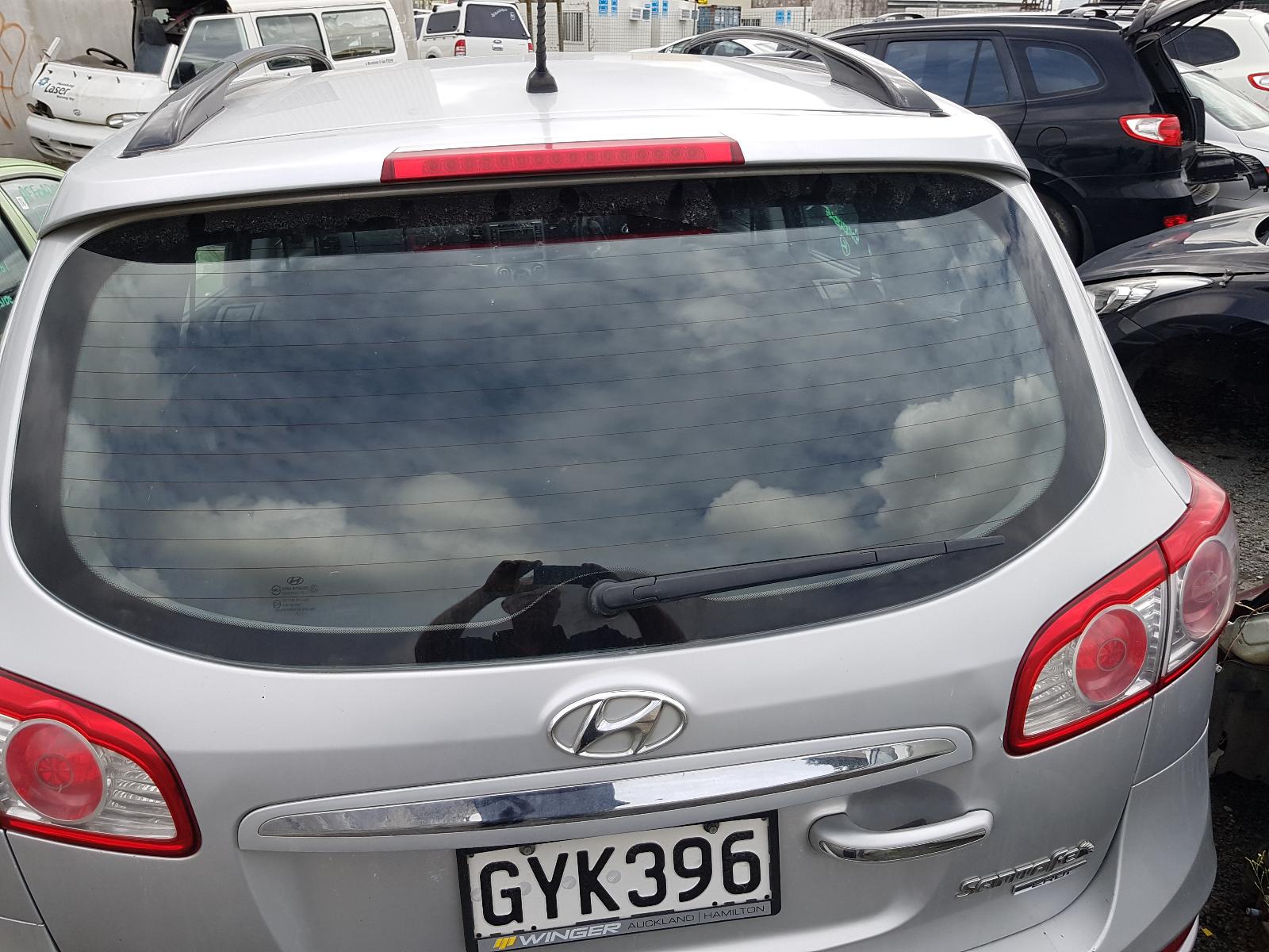 Hyundai Santa Fe - 2006-2012