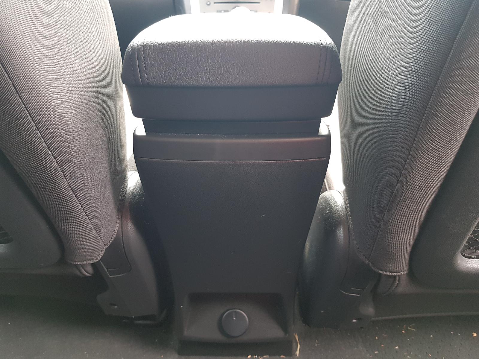 Holden Captiva - Captiva 7 2011-Present