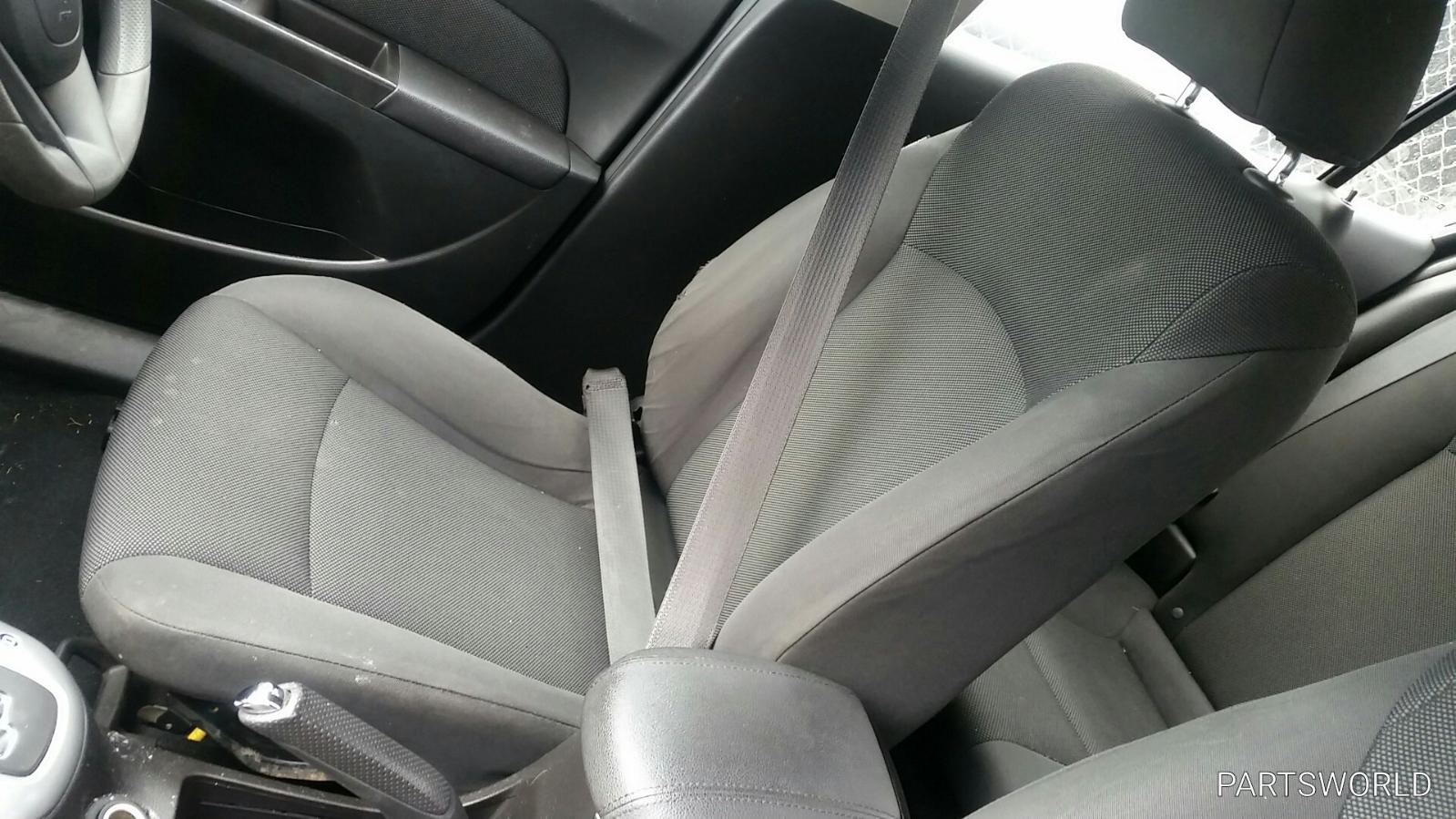 Holden Cruze - 2009-Present