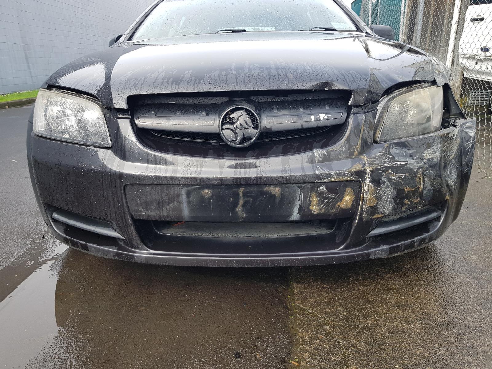 Holden Commodore - VE Omega 06-