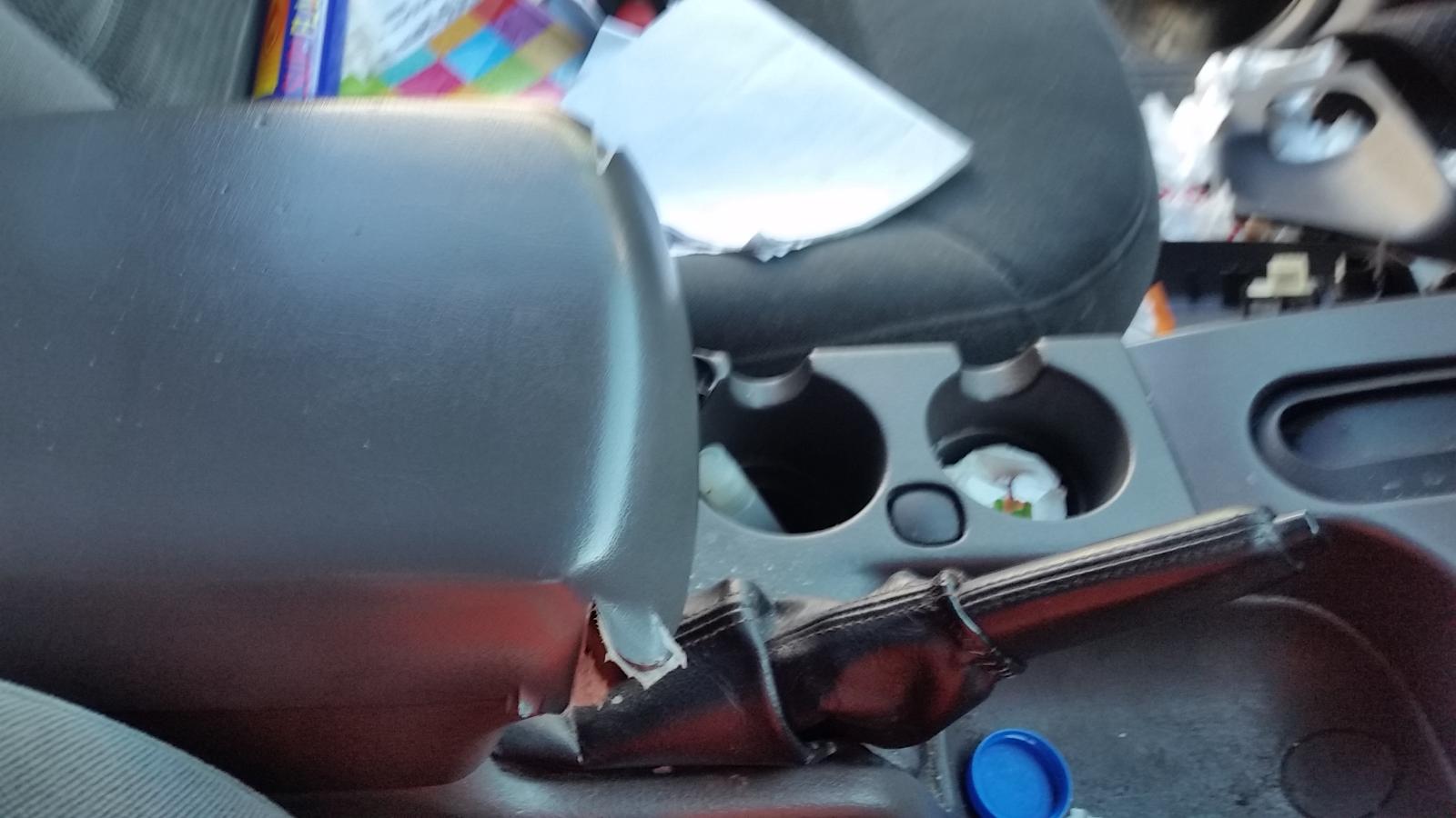 Ford Explorer - UT 2001-2005