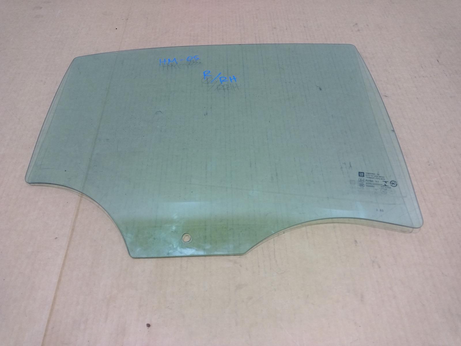 Right_Rear_Door_Window