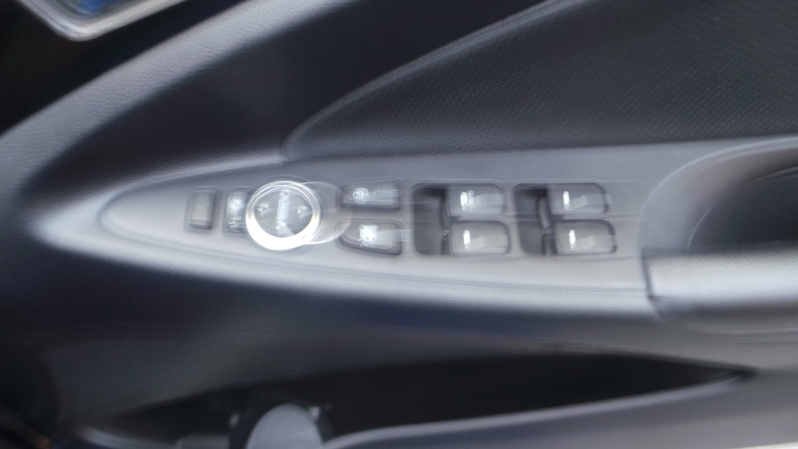 Hyundai i45 - 2010-2013