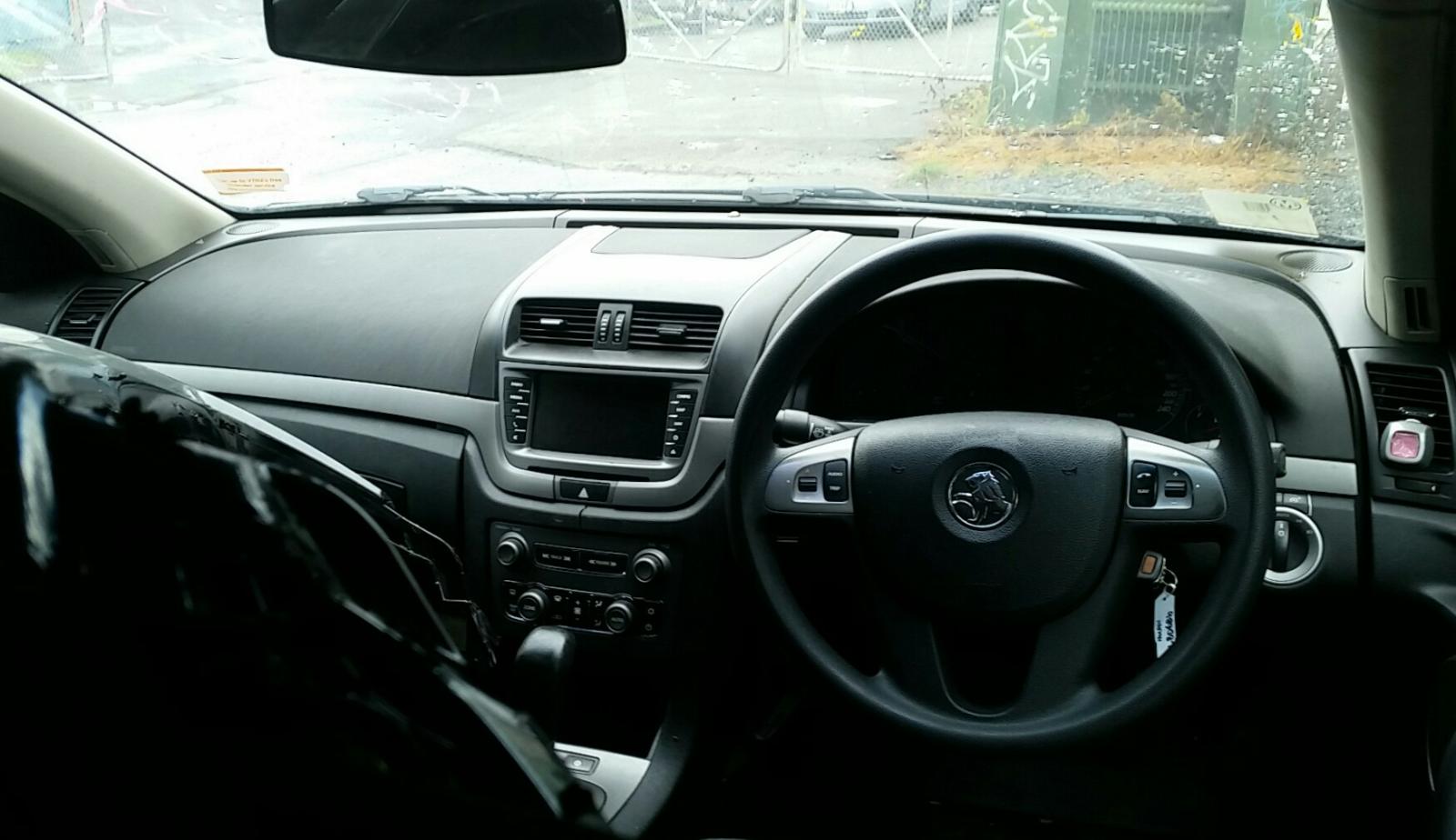 Holden Commodore - VE Omega 06-