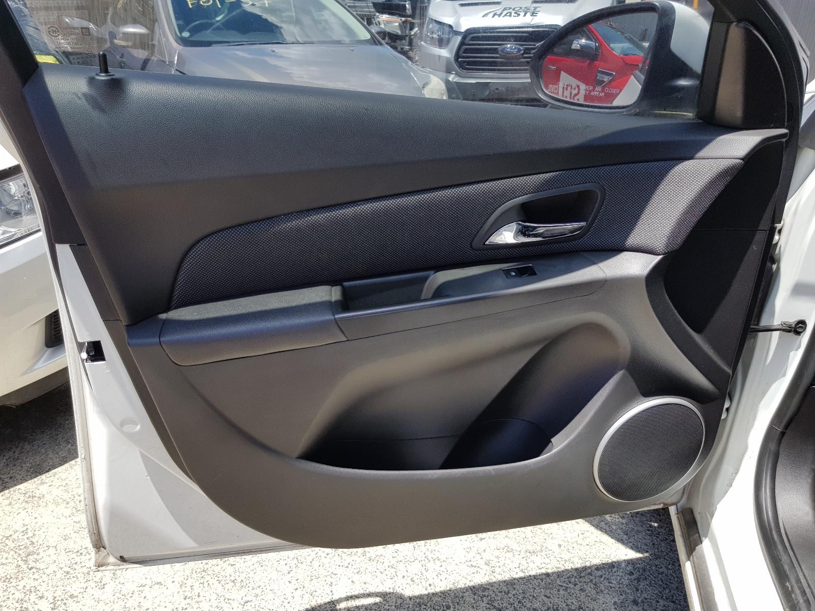 Holden Cruze - 2009-Present