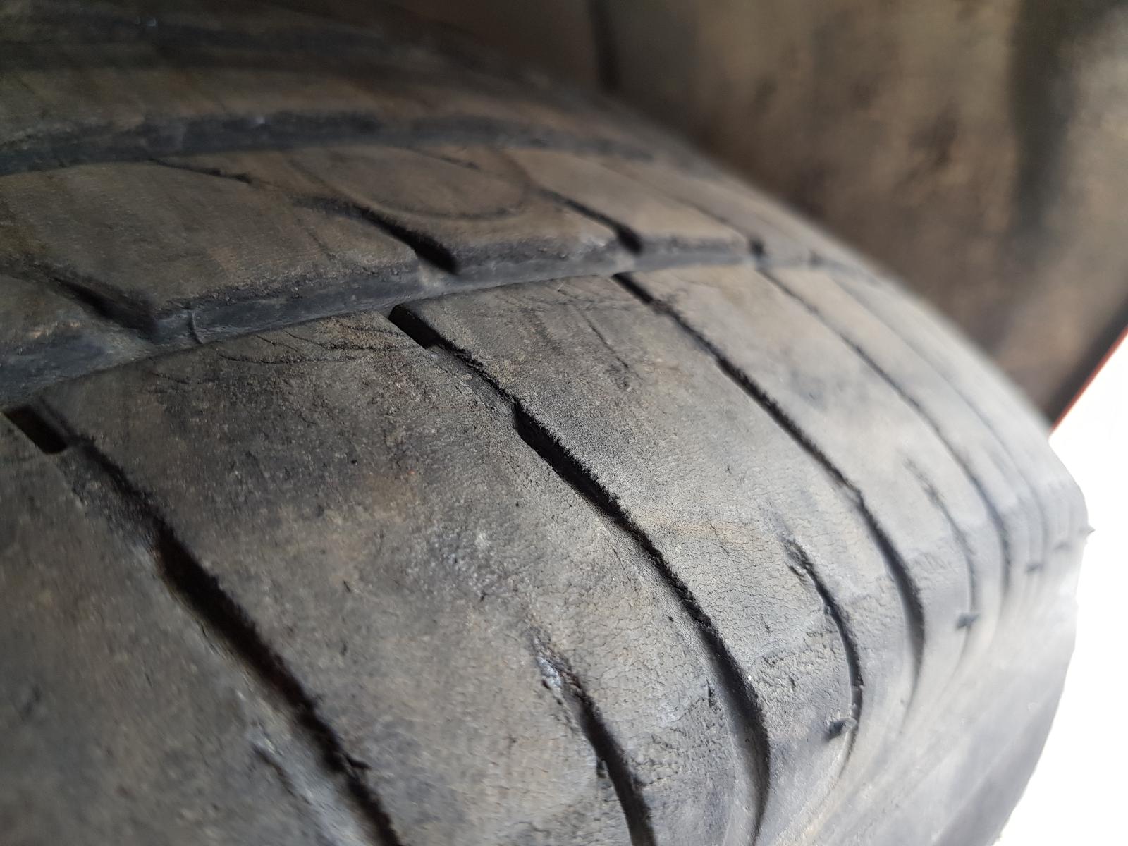 Holden Commodore - VF 2013-Present