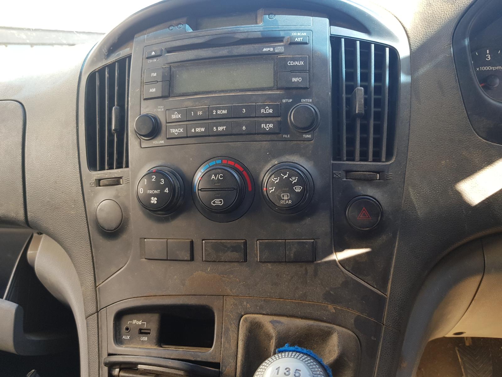 Hyundai H1 Van - 2008-2016