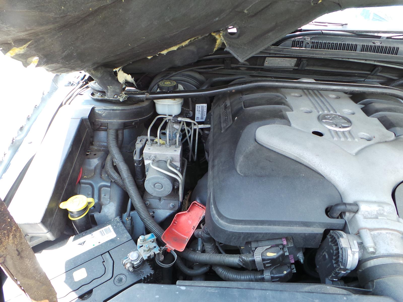 Holden Adventra - VZ 2005-2007