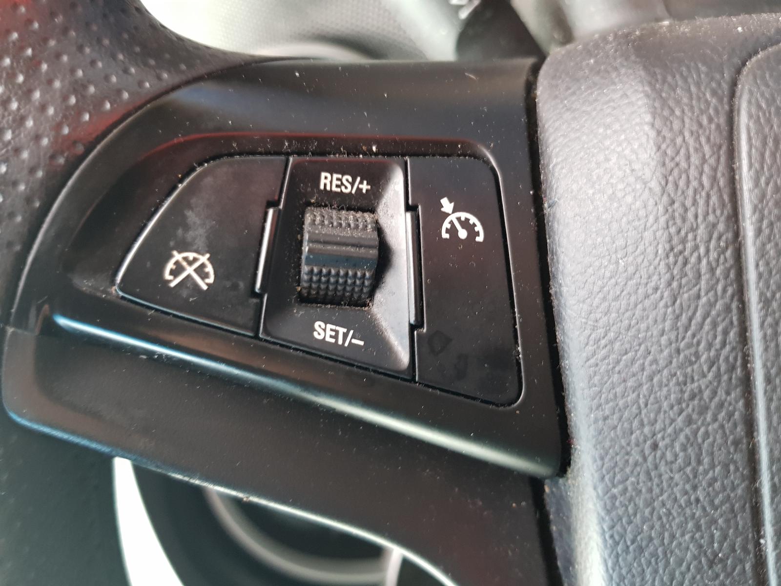 Holden Cruze - 2009-Present