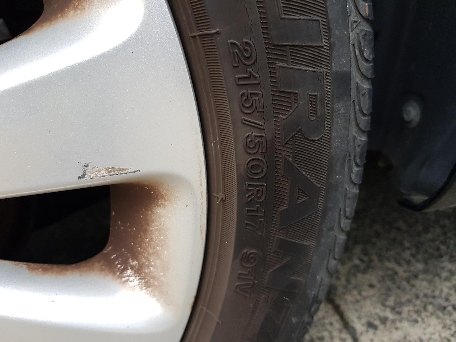 Holden Cruze - 2009-Present