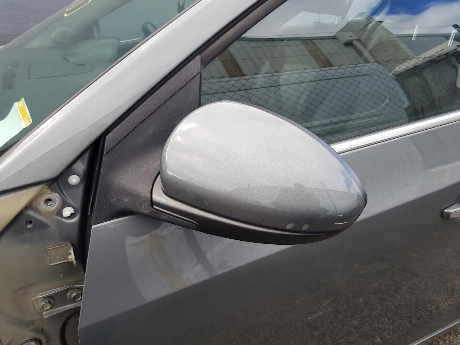 Holden Cruze - 2009-Present