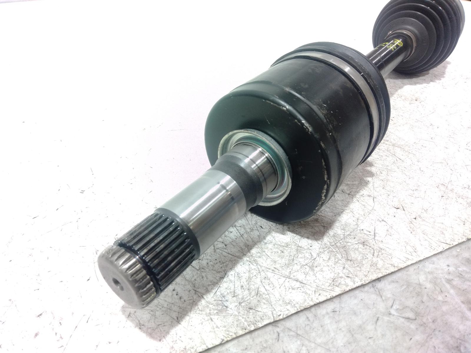 Left_Driveshaft