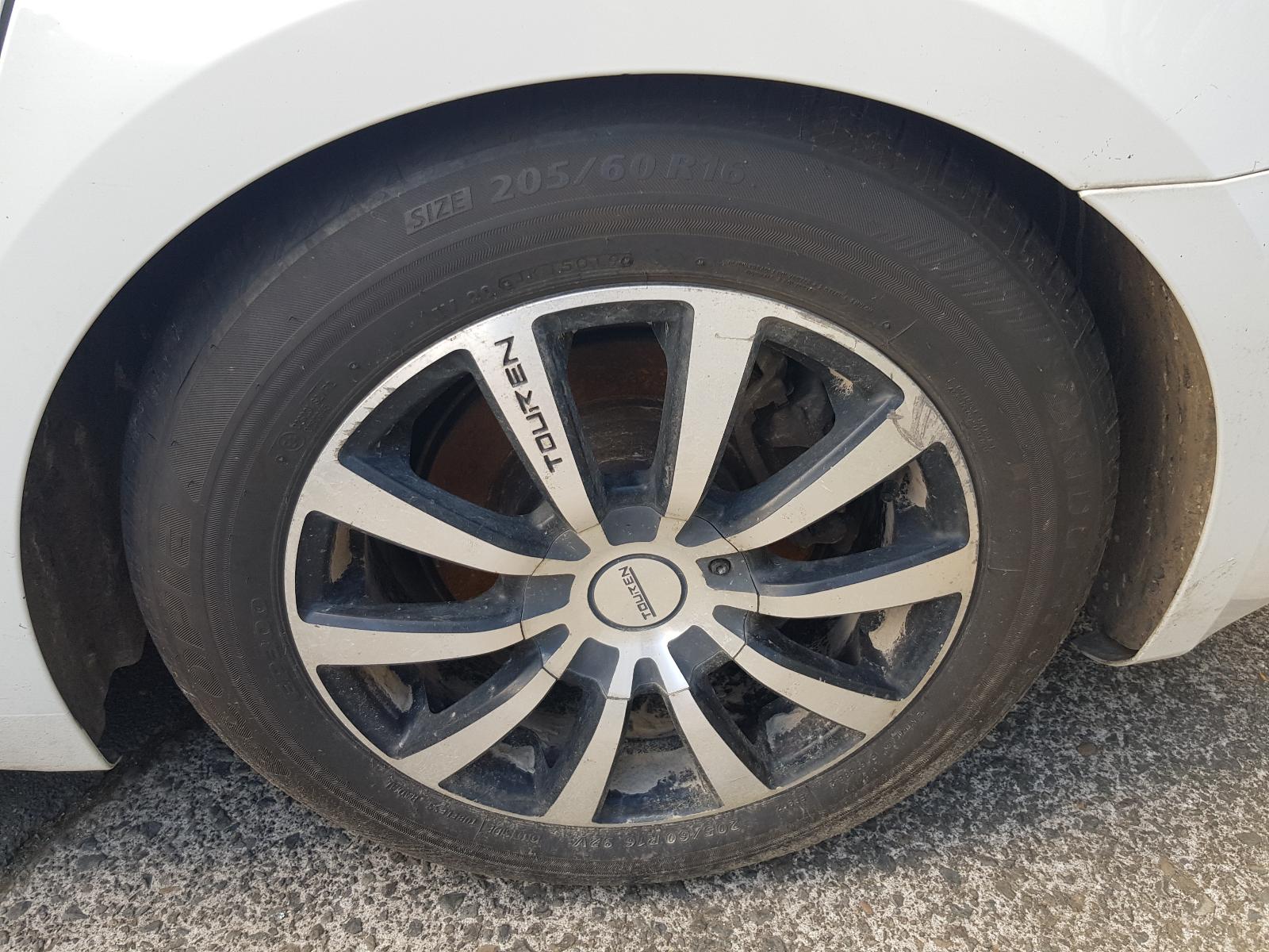 Holden Cruze - 2009-Present