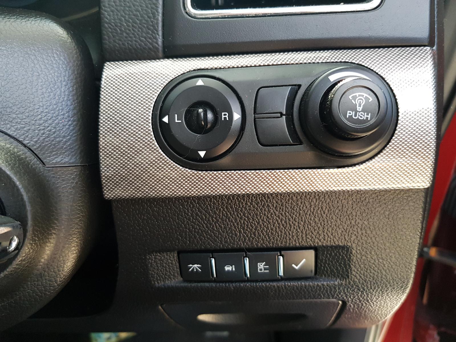 Holden Captiva - Captiva 7 2011-Present