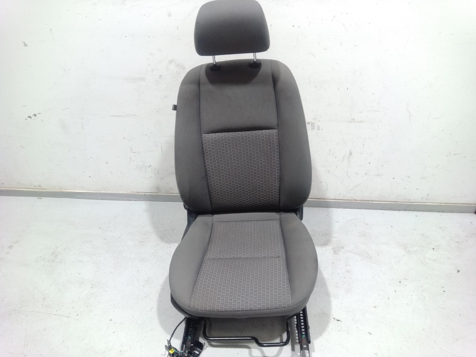 Front_Seat