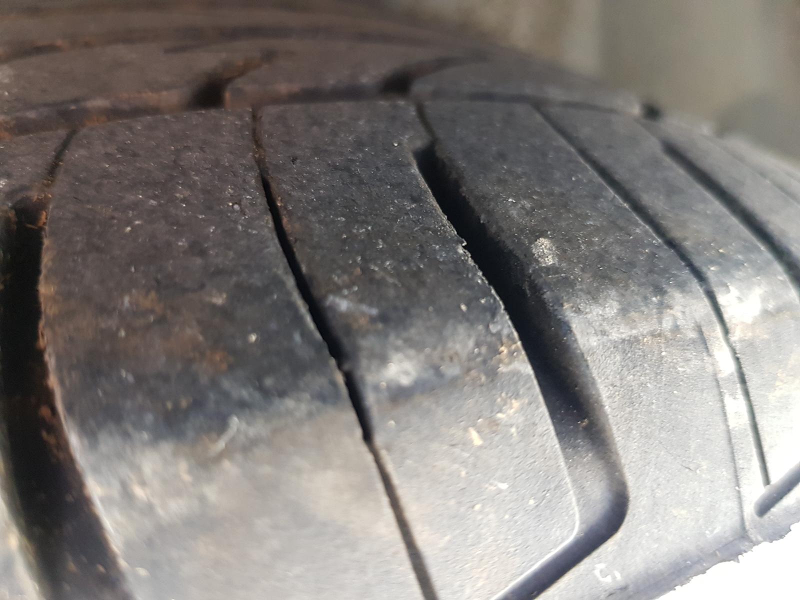 Holden Cruze - 2009-Present