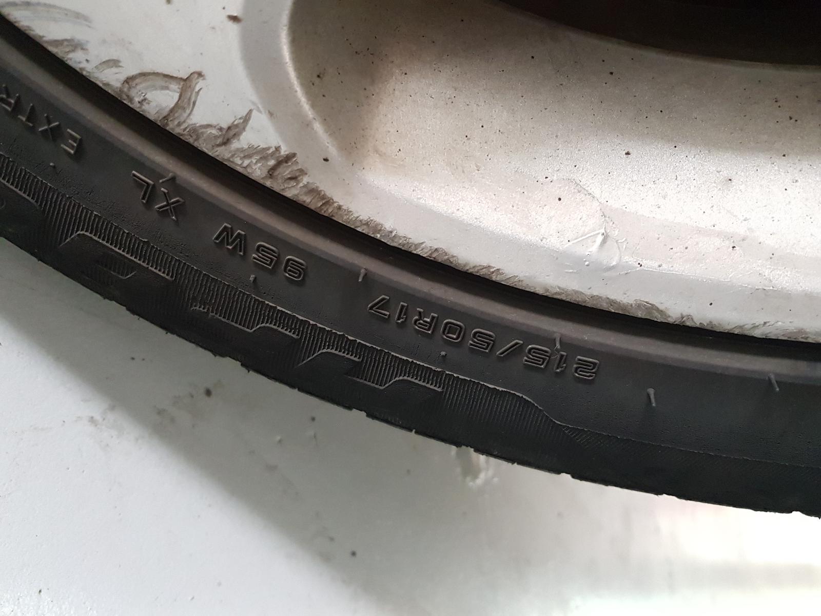 Holden Cruze - 2009-Present