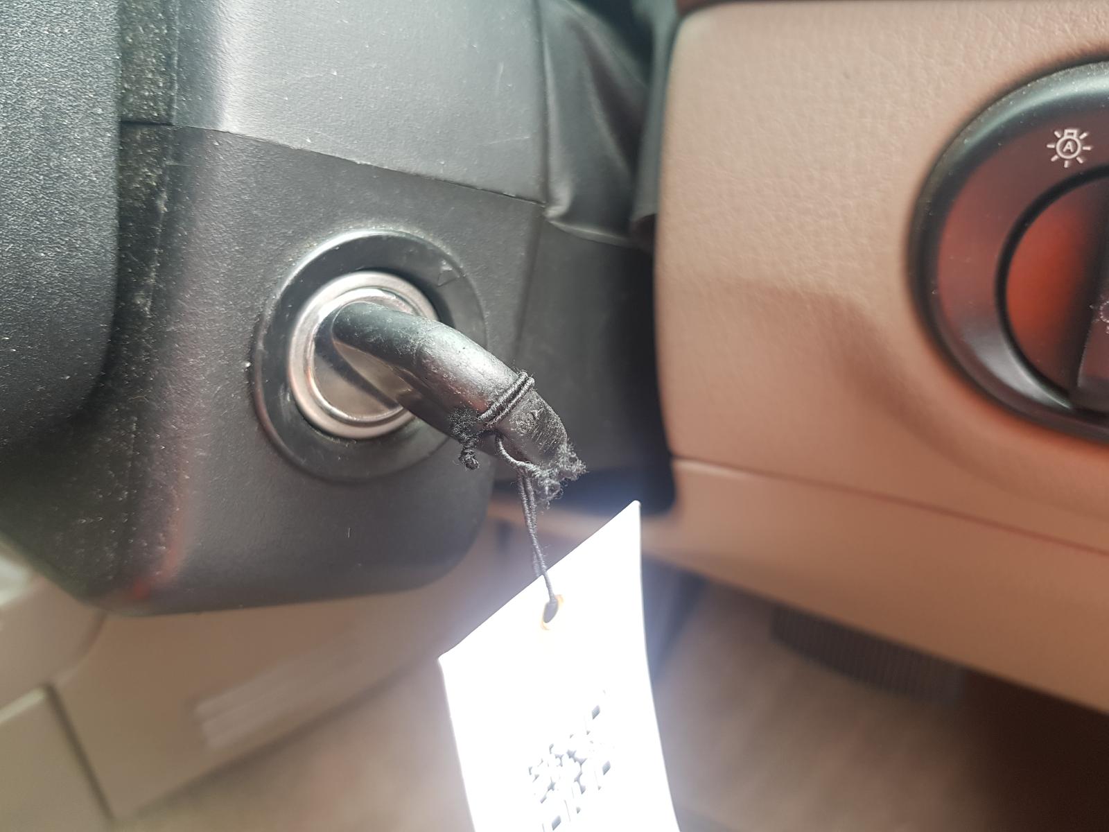 Ford Explorer - UT 2001-2005