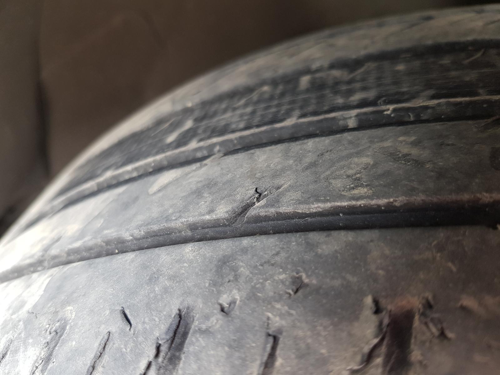 Holden Captiva - Captiva 7 2011-Present