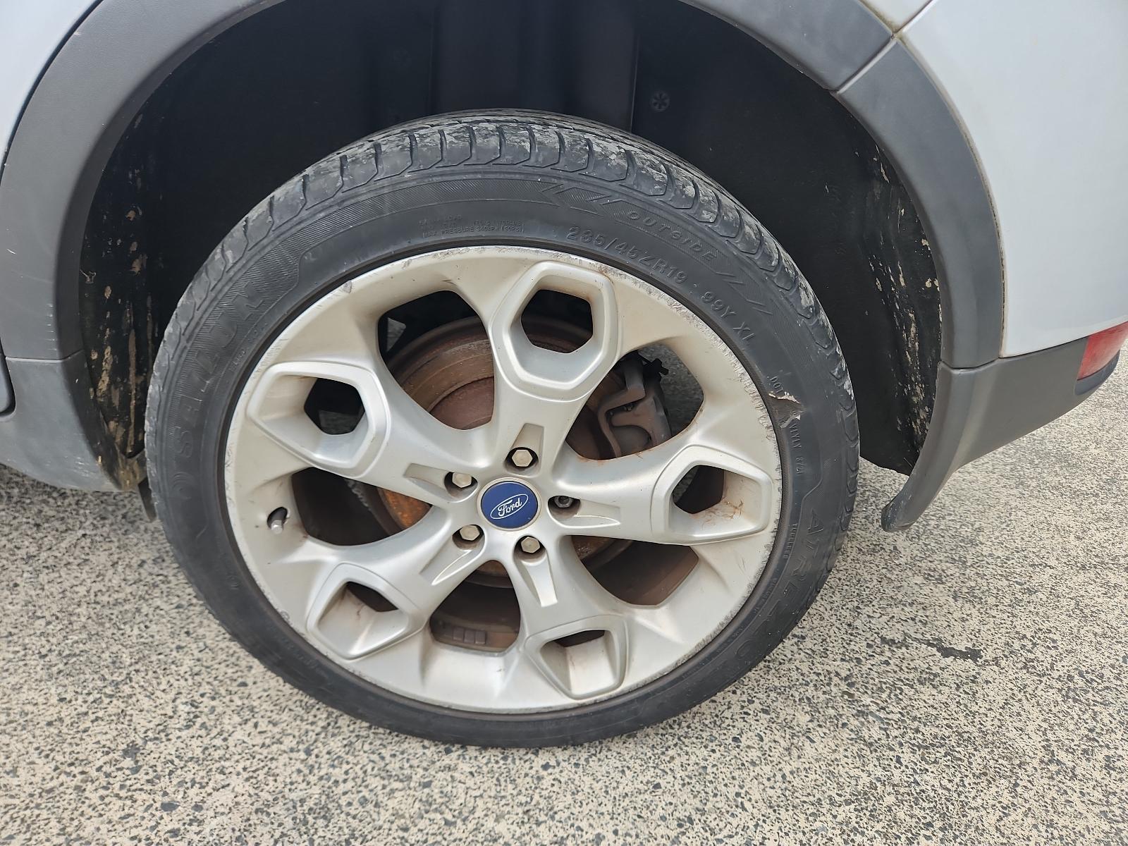 Ford Kuga - TE 2012-2013