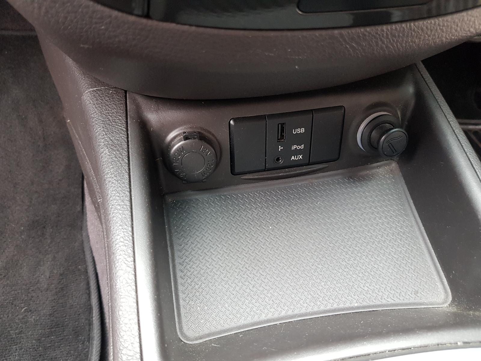 Hyundai Santa Fe - 2006-2012