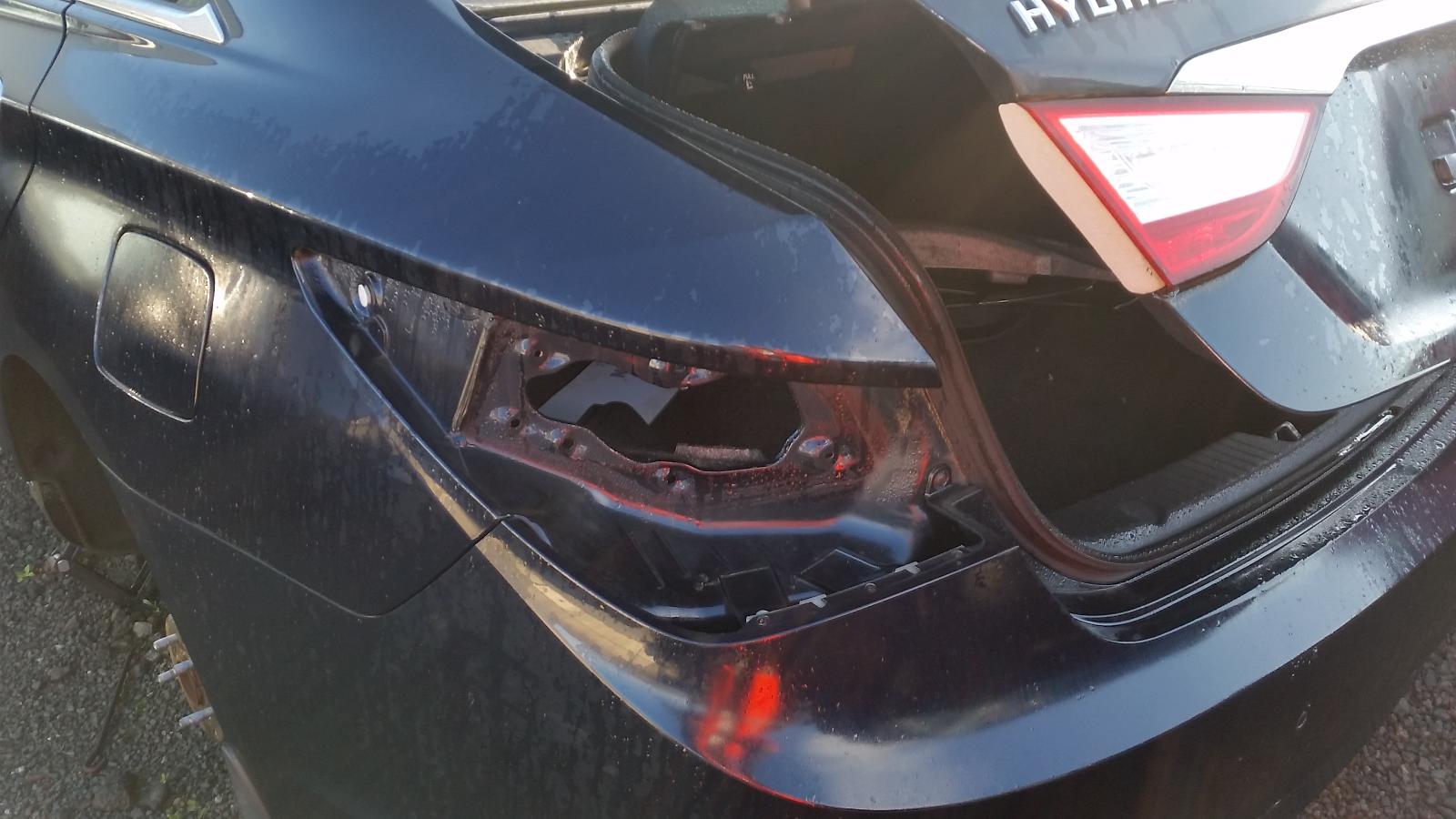 Hyundai i45 - 2010-2013