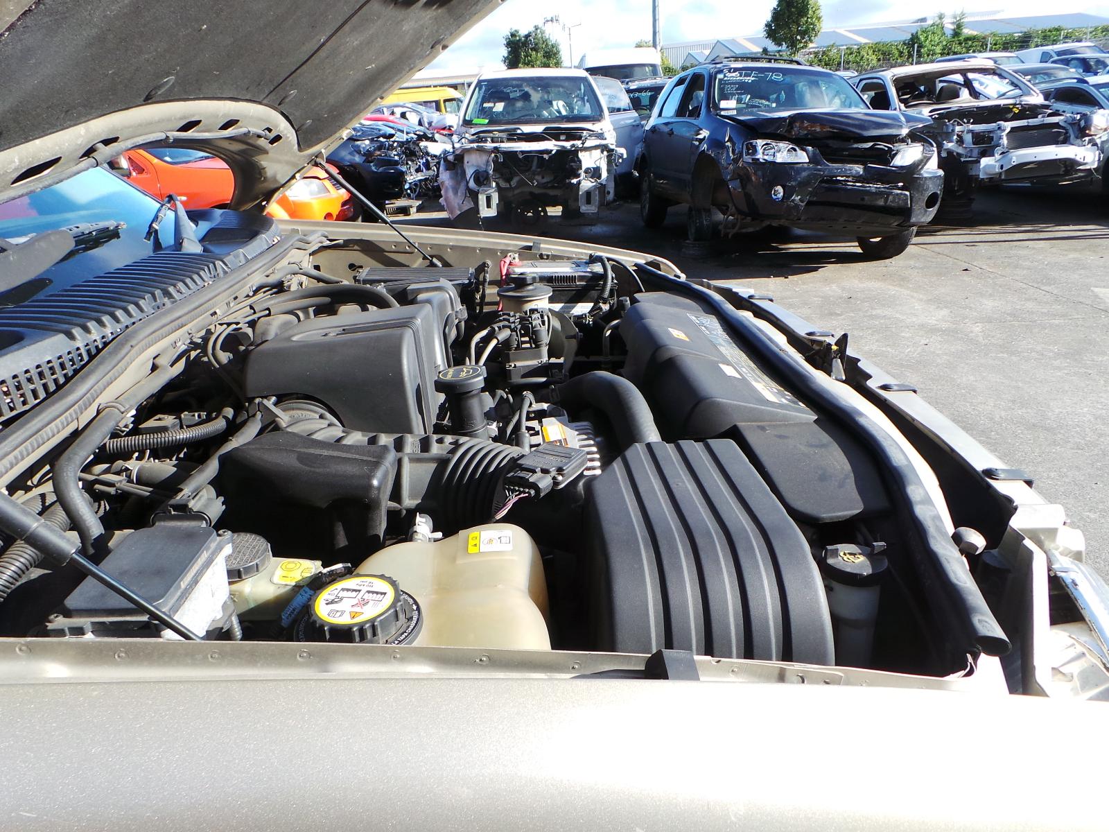 Ford Explorer - UT 2001-2005