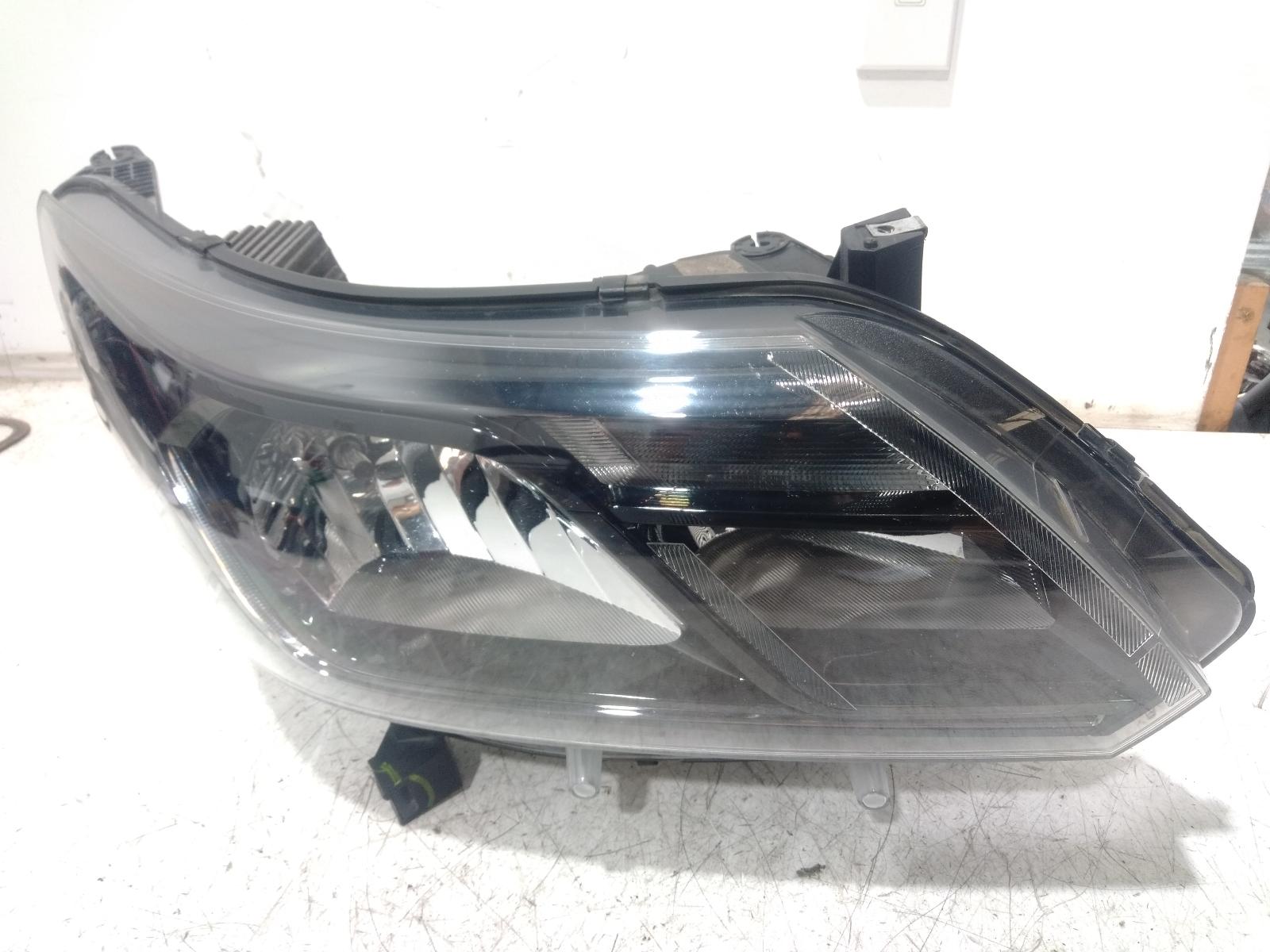 Right Headlamp