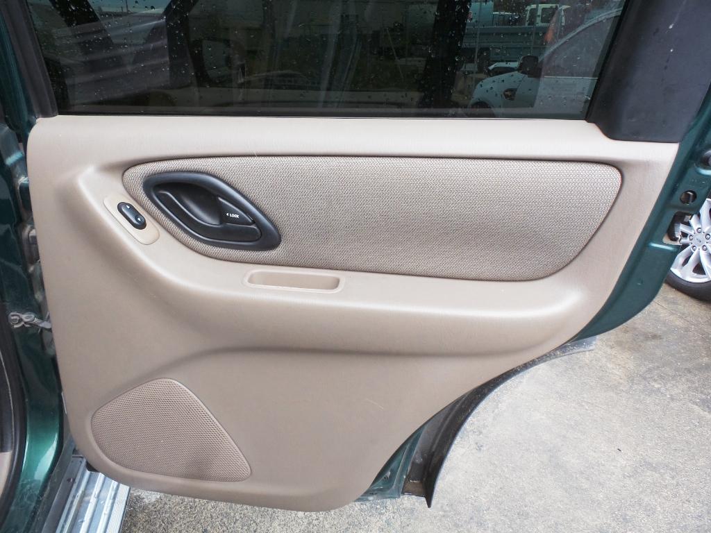 Ford Escape - EP 2001-2003