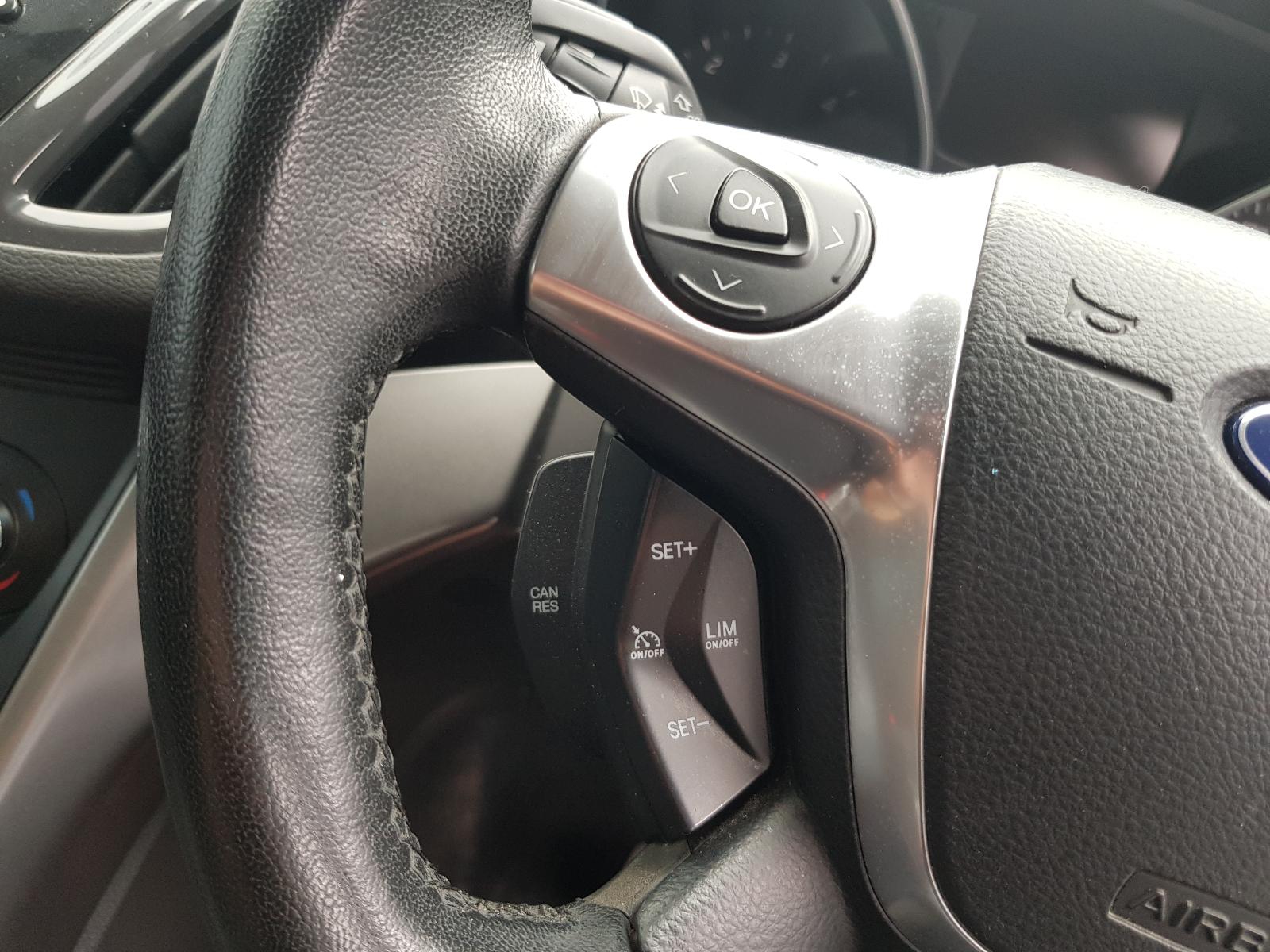 Ford Kuga - TF 2013-Present