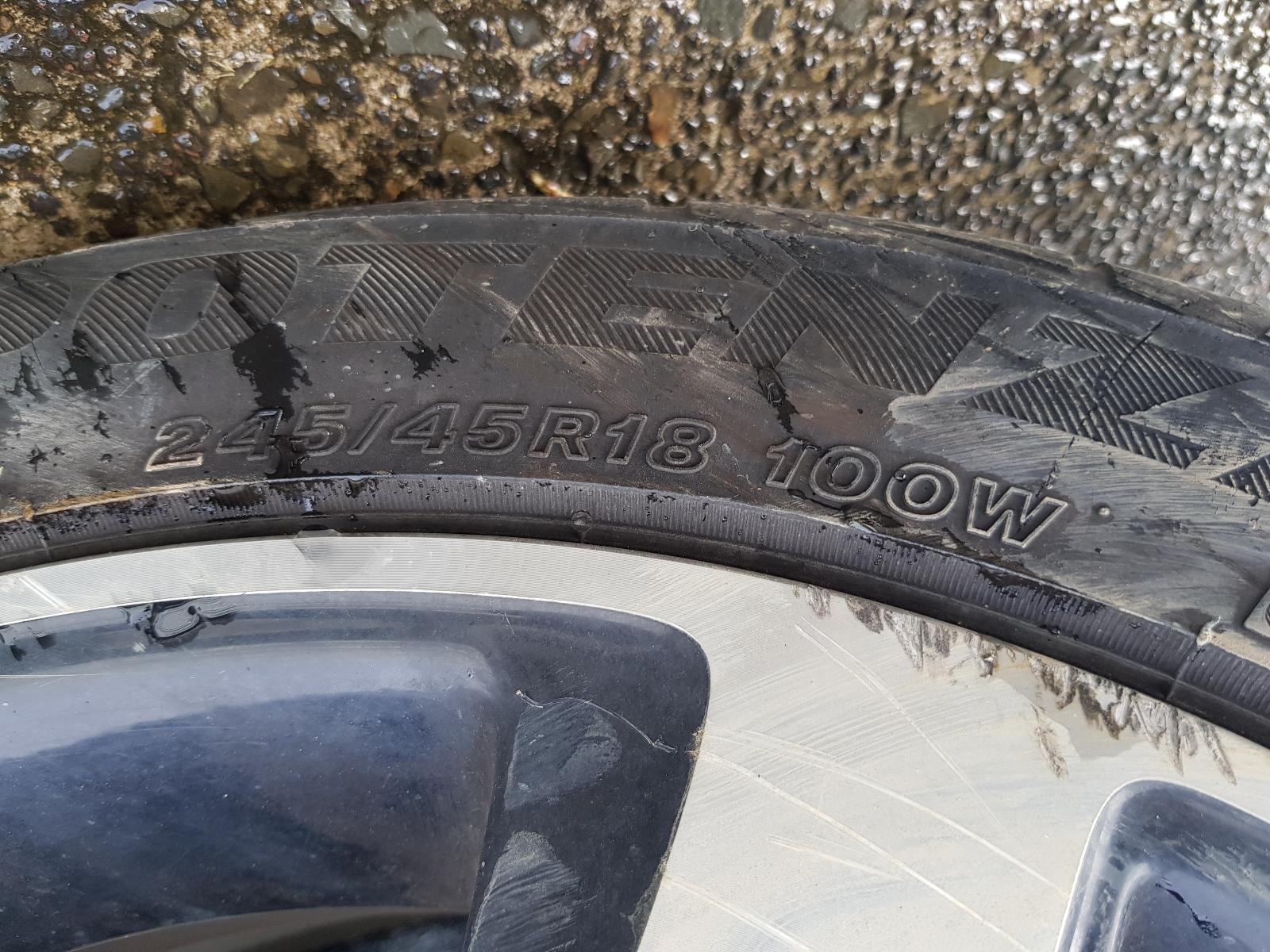 Holden Commodore - VE Omega 06-