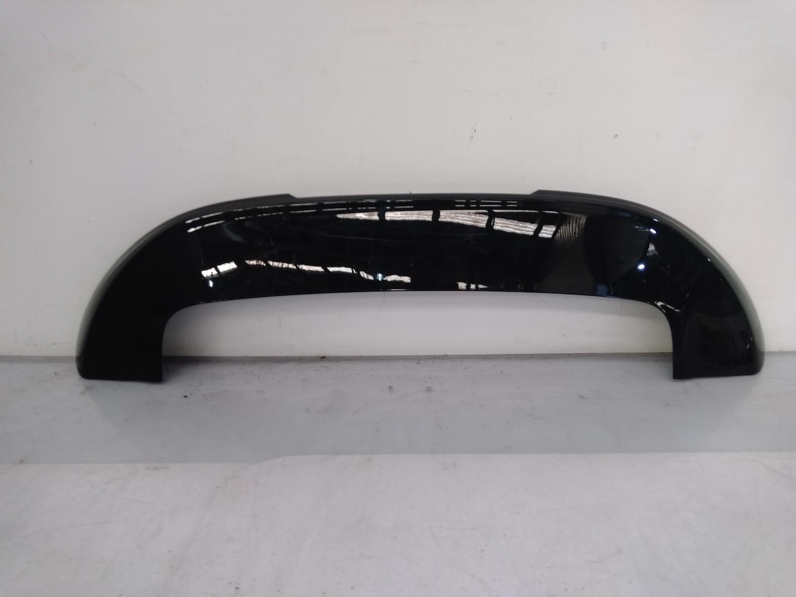Rear_Spoiler