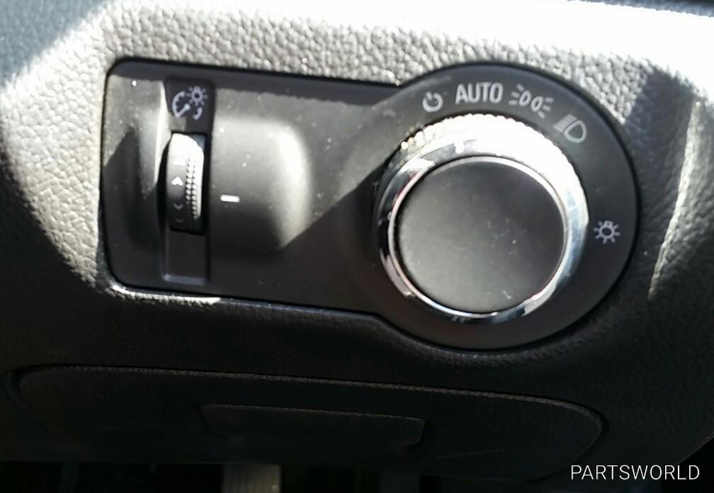 Holden Cruze - 2009-Present