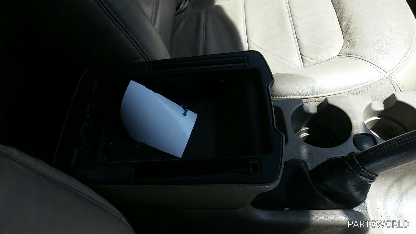 Ford Explorer - UT 2005-2007