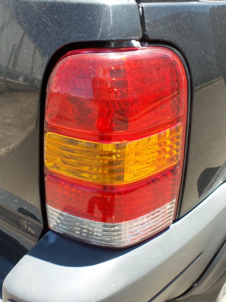 Ford Escape - EP 2001-2003