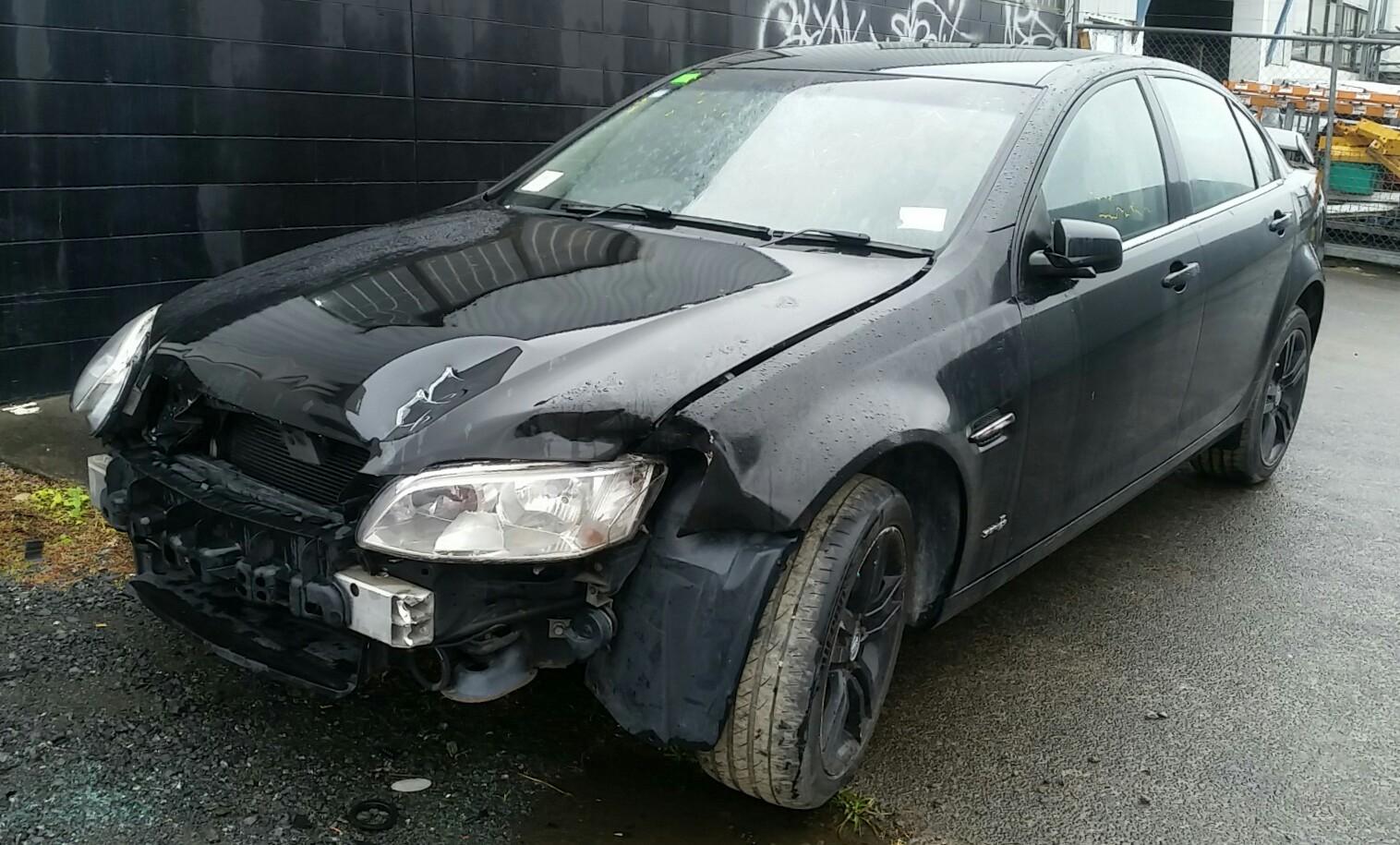 Holden Commodore - VE Omega 06-