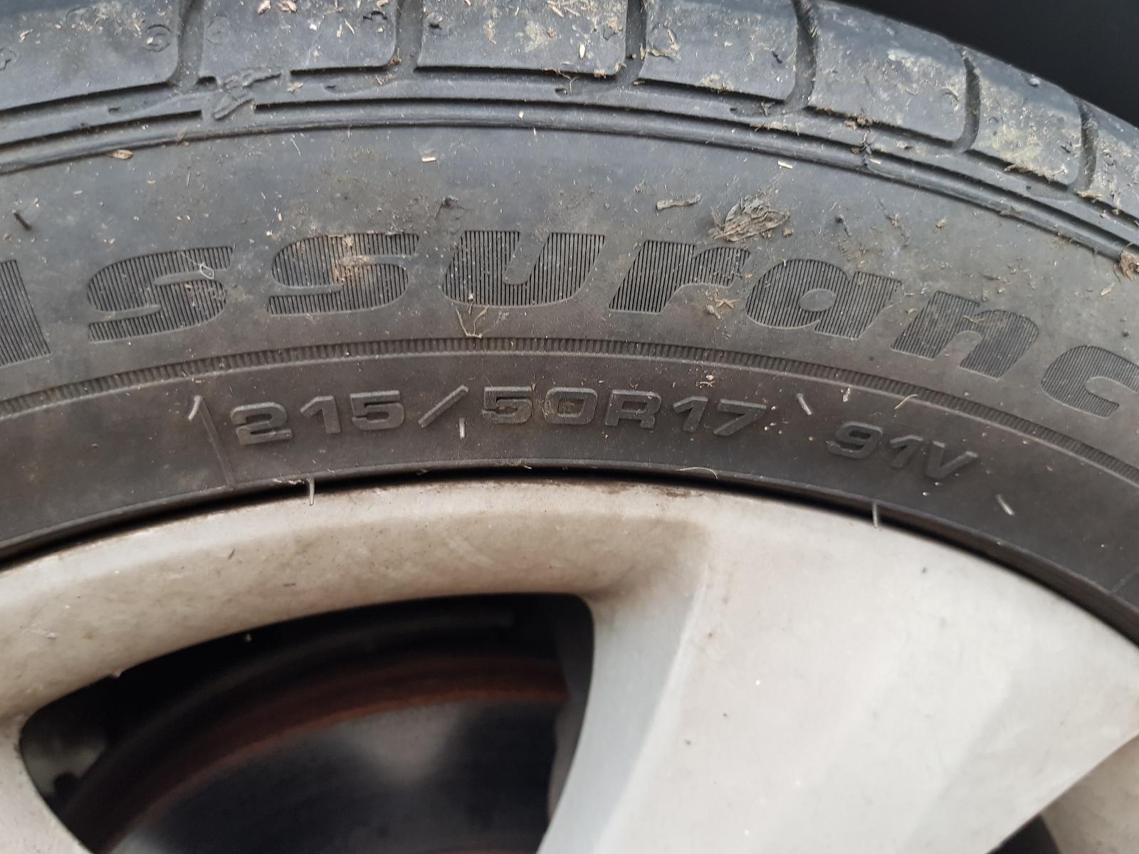 Holden Cruze - 2009-Present