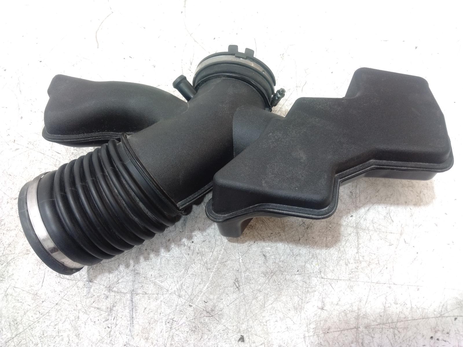 Air Cleaner Duct Hos