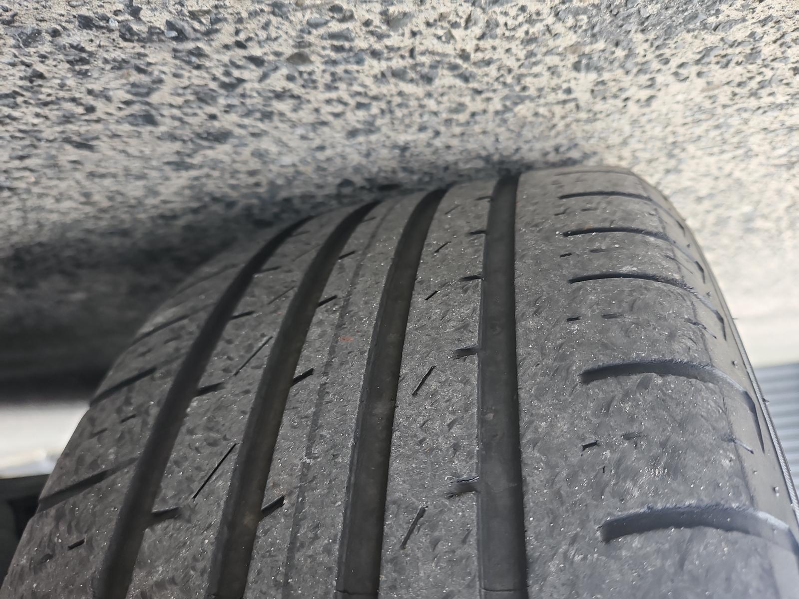 Holden Cruze - 2009-Present